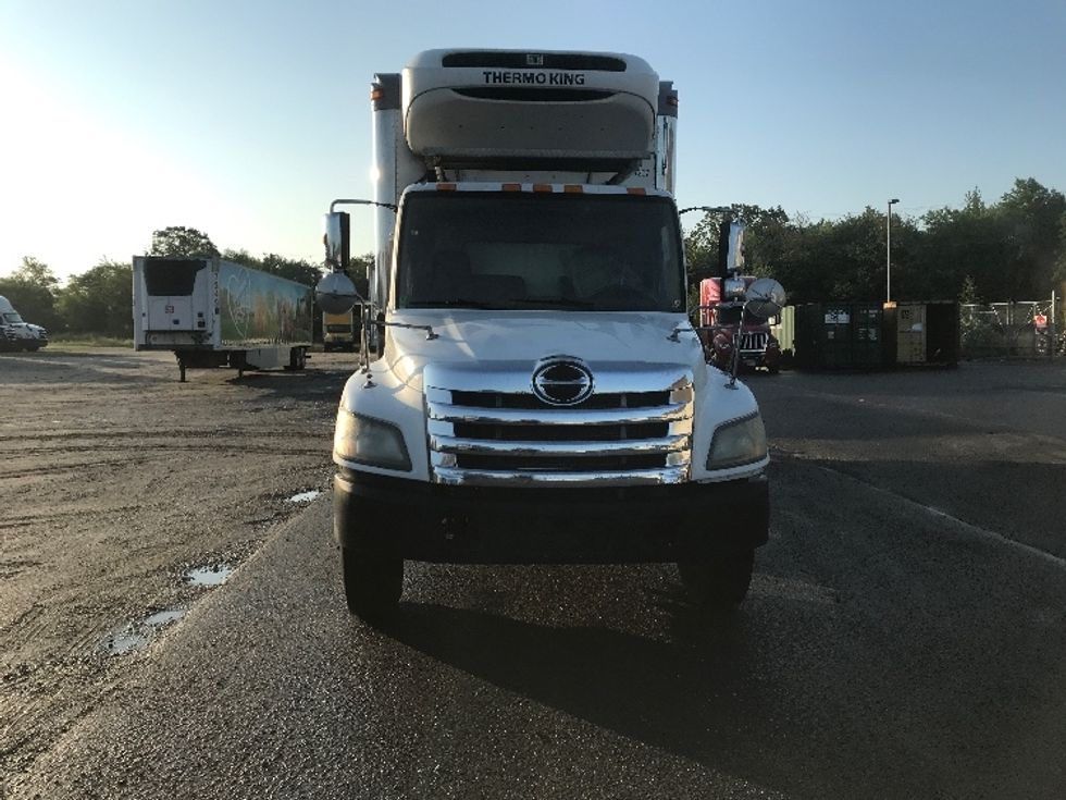 Refrigerated Truck-Light and Medium Duty Trucks-Hino-2018-268-Pottsville-PA-374,654\n\t\tmiles-$ 21,500 - Image 2