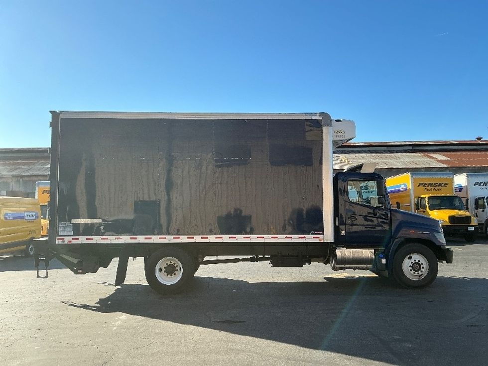 Refrigerated Truck-Light and Medium Duty Trucks-Hino-2018-268-Torrance-CA-130,201\n\t\tmiles-$ 53,750 - Image 15