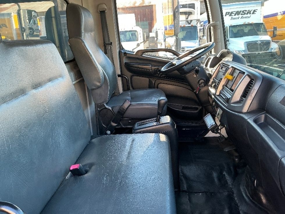 Refrigerated Truck-Light and Medium Duty Trucks-Hino-2018-268-Torrance-CA-130,201\n\t\tmiles-$ 53,750 - Image 22