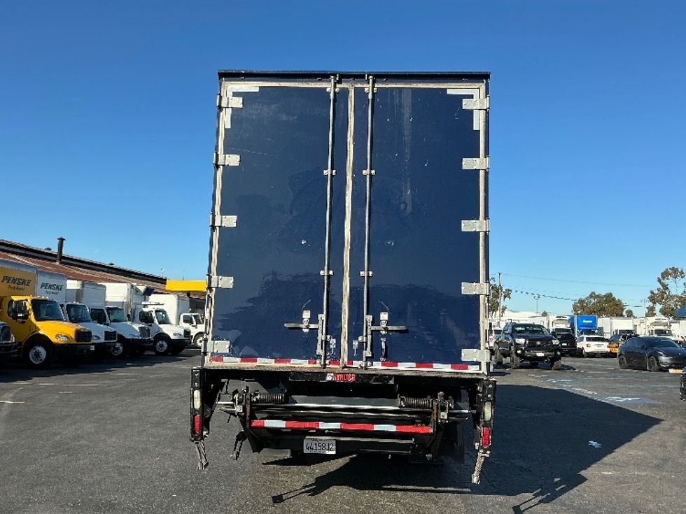 Refrigerated Truck-Light and Medium Duty Trucks-Hino-2018-268-Torrance-CA-130,201\n\t\tmiles-$ 53,750 - Image 8