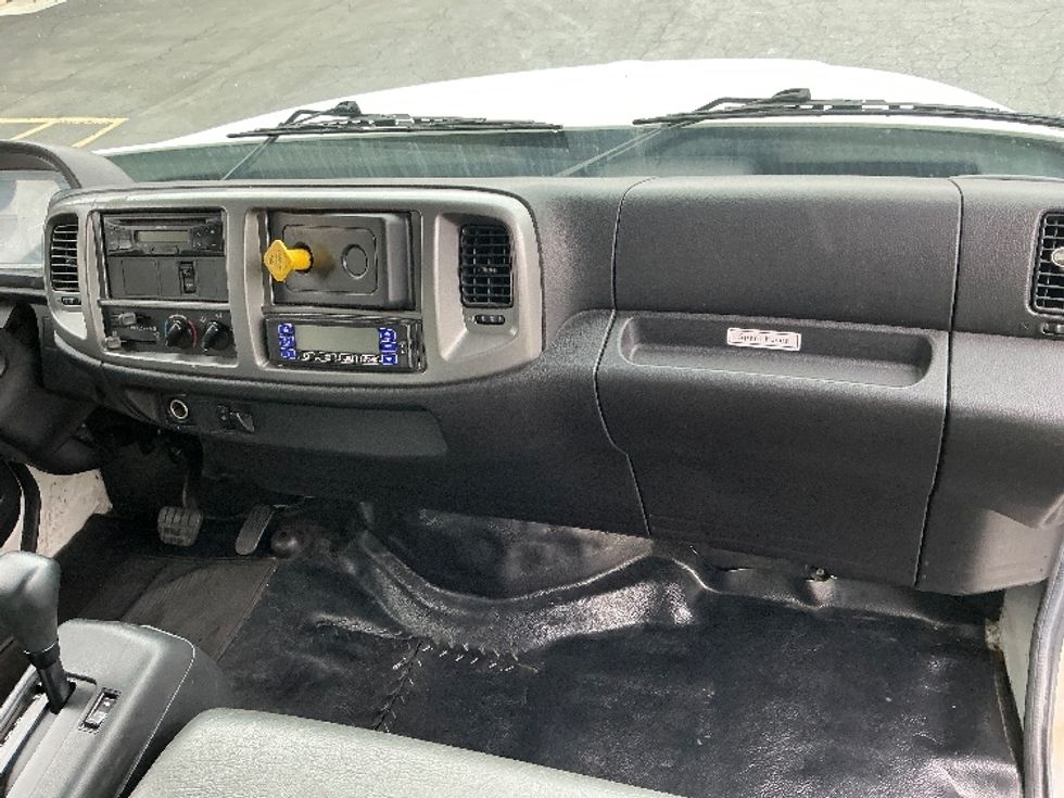 Refrigerated Truck-Light and Medium Duty Trucks-Hino-2018-268-Torrance-CA-201,259\n\t\tmiles-$ 48,750 - Image 21