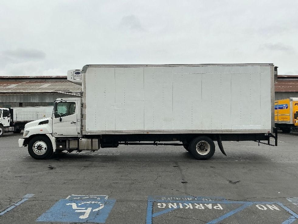 Refrigerated Truck-Light and Medium Duty Trucks-Hino-2018-268-Torrance-CA-201,259\n\t\tmiles-$ 48,750 - Image 4