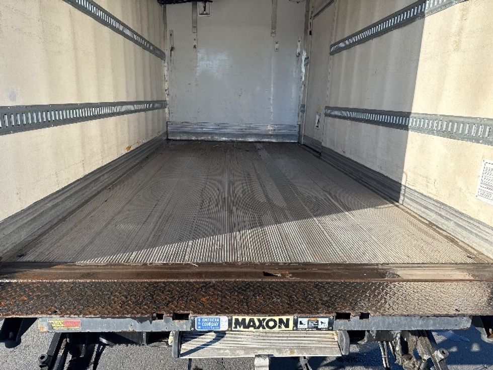 Refrigerated Truck-Light and Medium Duty Trucks-Hino-2018-268-West Sacramento-CA-129,327\n\t\tmiles-$ 51,500 - Image 10