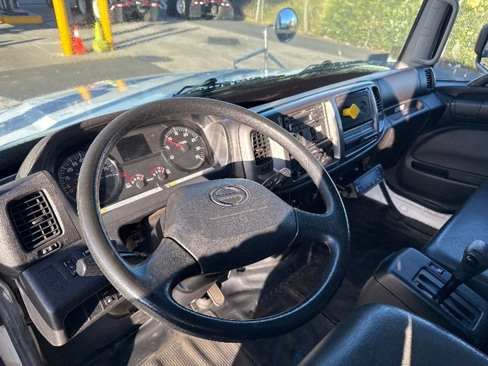 Refrigerated Truck-Light and Medium Duty Trucks-Hino-2018-268-West Sacramento-CA-129,327\n\t\tmiles-$ 51,500 - Image 17