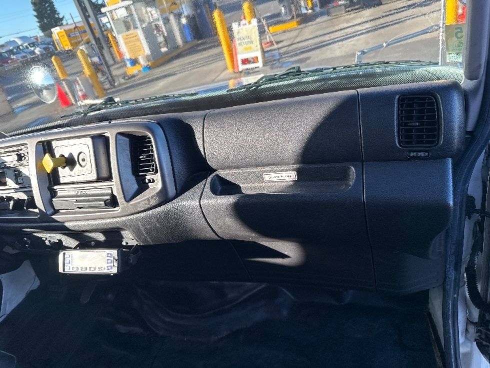 Refrigerated Truck-Light and Medium Duty Trucks-Hino-2018-268-West Sacramento-CA-129,327\n\t\tmiles-$ 51,500 - Image 21