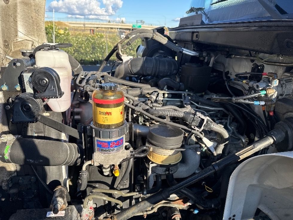 Refrigerated Truck-Light and Medium Duty Trucks-Hino-2018-268-West Sacramento-CA-129,327\n\t\tmiles-$ 51,500 - Image 24