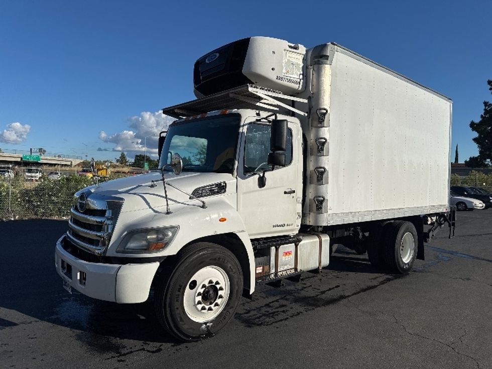 Refrigerated Truck-Light and Medium Duty Trucks-Hino-2018-268-West Sacramento-CA-129,327\n\t\tmiles-$ 51,500 - Image 3
