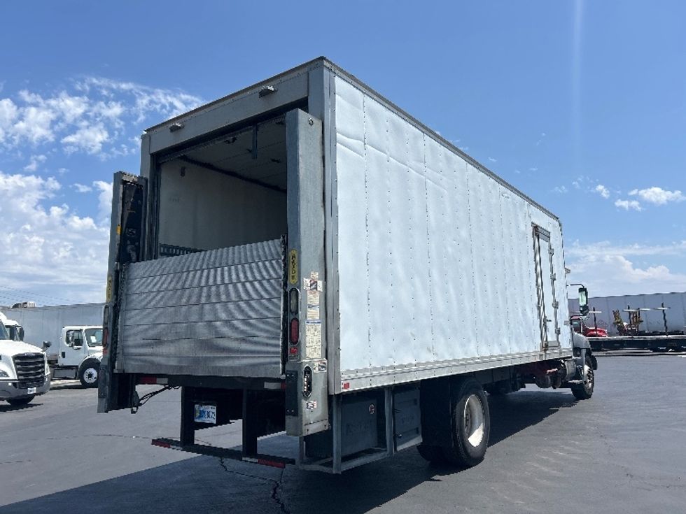 Refrigerated Truck-Light and Medium Duty Trucks-Hino-2018-338-Anaheim-CA-213,867\n\t\tmiles-$ 46,250 - Image 13