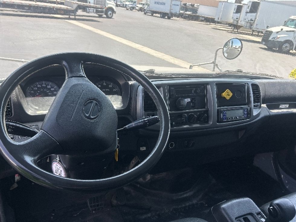 Refrigerated Truck-Light and Medium Duty Trucks-Hino-2018-338-Anaheim-CA-213,867\n\t\tmiles-$ 46,250 - Image 18