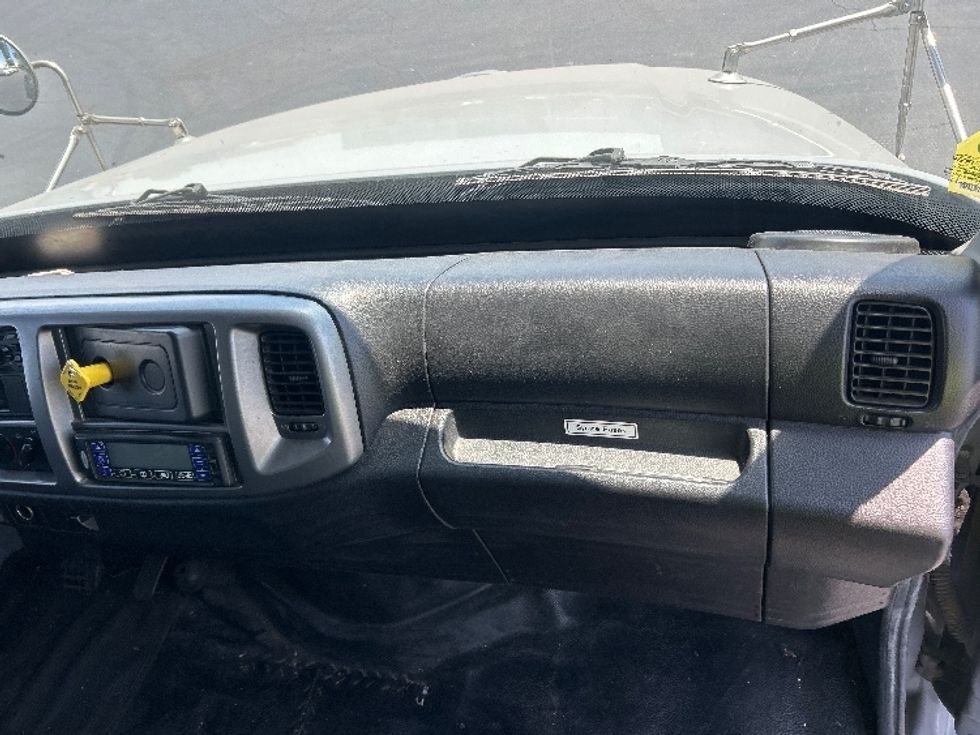 Refrigerated Truck-Light and Medium Duty Trucks-Hino-2018-338-Anaheim-CA-213,867\n\t\tmiles-$ 46,250 - Image 21