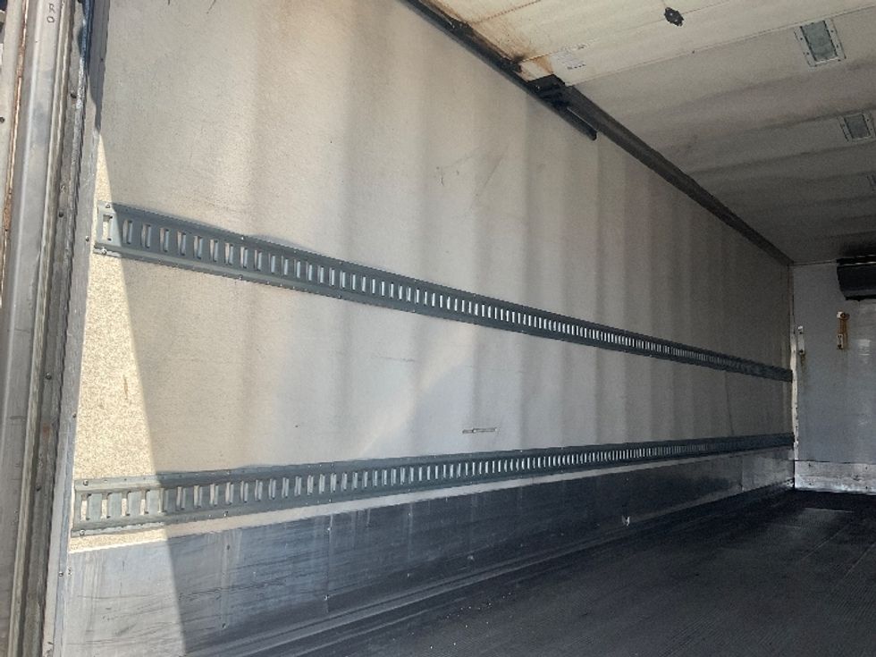 Refrigerated Truck-Light and Medium Duty Trucks-Hino-2018-338-Anaheim-CA-250,003\n\t\tmiles-$ 39,250 - Image 11