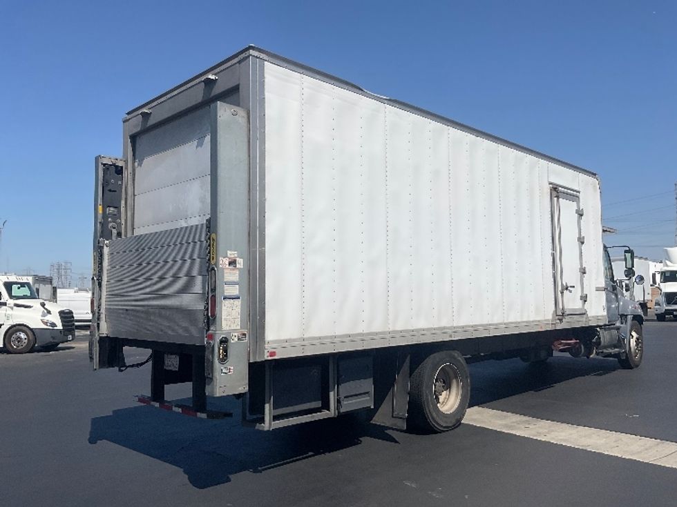 Refrigerated Truck-Light and Medium Duty Trucks-Hino-2018-338-Anaheim-CA-250,003\n\t\tmiles-$ 39,250 - Image 13