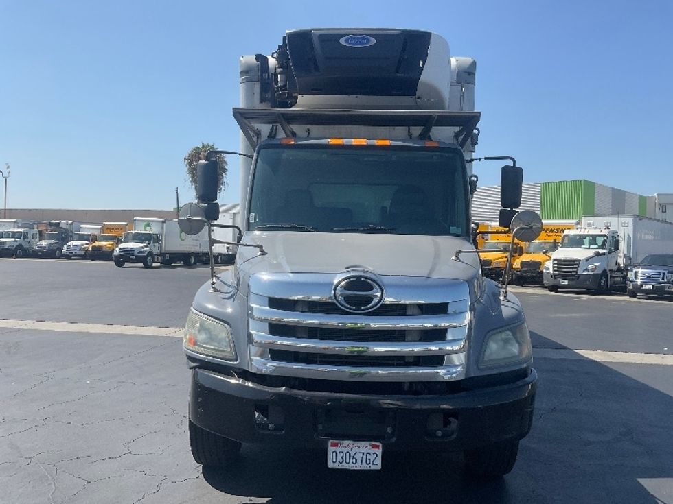Refrigerated Truck-Light and Medium Duty Trucks-Hino-2018-338-Anaheim-CA-250,003\n\t\tmiles-$ 39,250 - Image 2