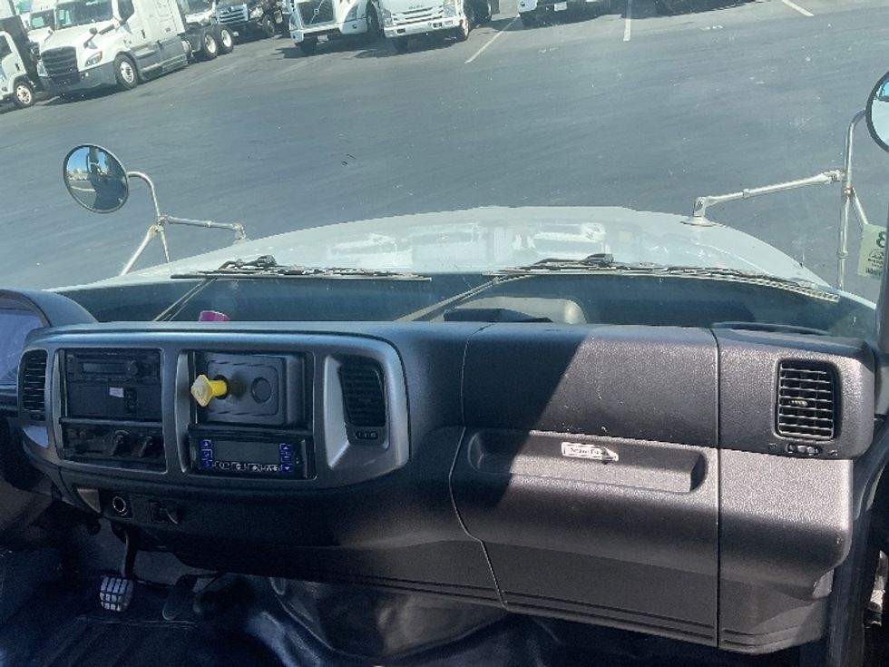 Refrigerated Truck-Light and Medium Duty Trucks-Hino-2018-338-Anaheim-CA-250,003\n\t\tmiles-$ 39,250 - Image 21