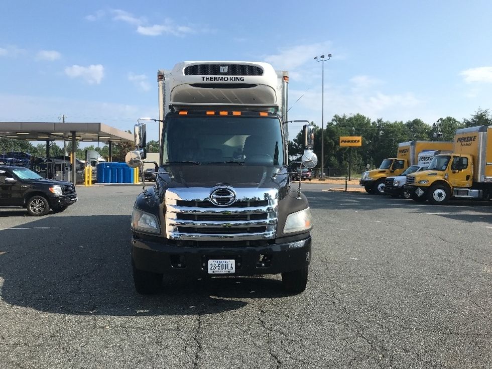 Refrigerated Truck-Light and Medium Duty Trucks-Hino-2018-338-Fredericksburg-VA-207,823\n\t\tmiles-$ 25,750 - Image 2