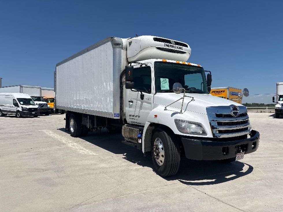 Refrigerated Truck-Light and Medium Duty Trucks-Hino-2018-338-Greeley-CO-47,571\n\t\tmiles-$ 50,500 - Image 1
