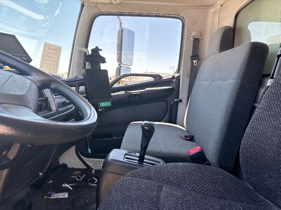 Refrigerated Truck-Light and Medium Duty Trucks-Hino-2018-338-Greeley-CO-47,571\n\t\tmiles-$ 50,500 - Image 19