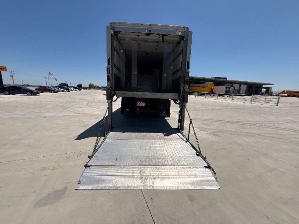 Refrigerated Truck-Light and Medium Duty Trucks-Hino-2018-338-Greeley-CO-47,571\n\t\tmiles-$ 50,500 - Image 9