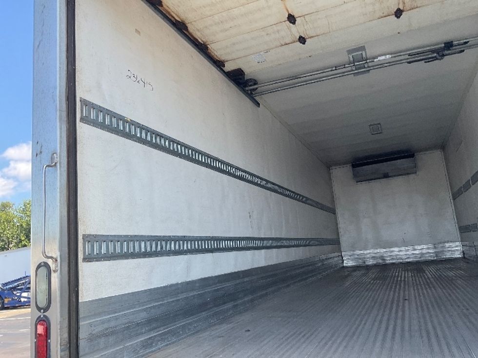 Refrigerated Truck-Light and Medium Duty Trucks-Hino-2018-338-Lancaster-PA-245,209\n\t\tmiles-$ 37,500 - Image 11