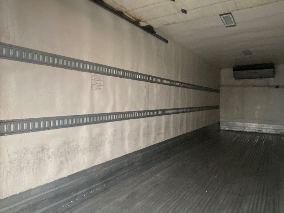 Refrigerated Truck-Light and Medium Duty Trucks-Hino-2018-338-Spartanburg-SC-352,171\n\t\tmiles-$ 20,250 - Image 11