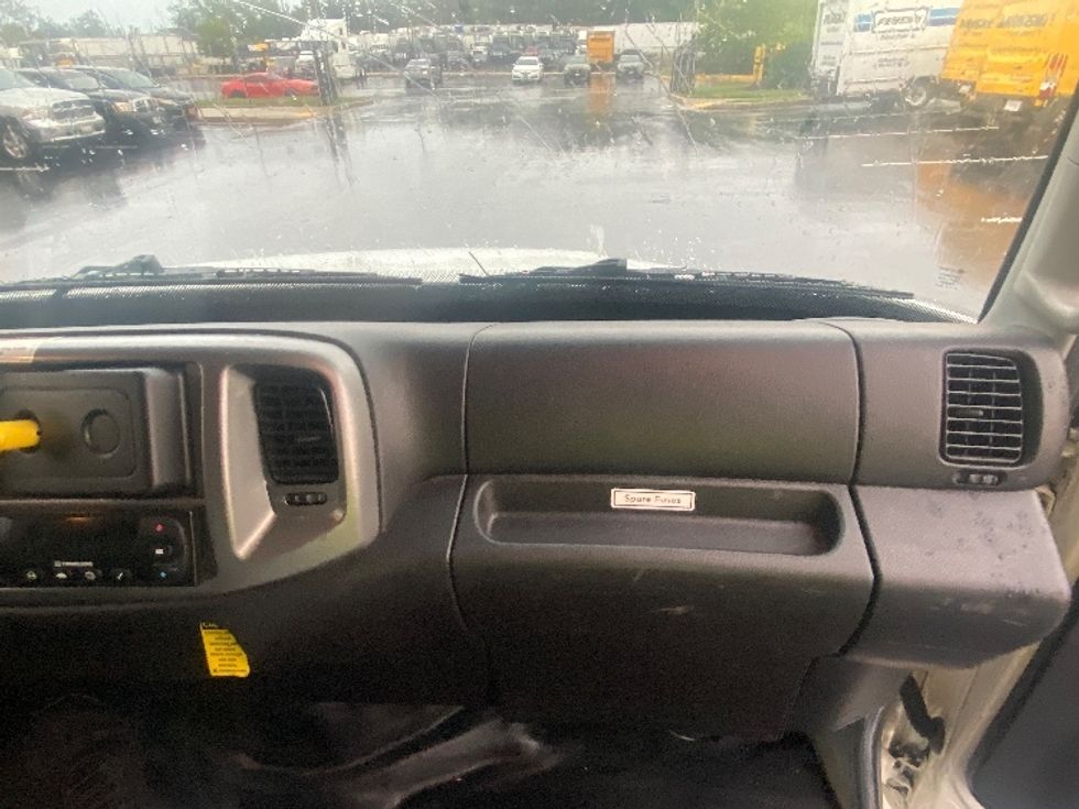 Refrigerated Truck-Light and Medium Duty Trucks-Hino-2018-338-Spartanburg-SC-352,171\n\t\tmiles-$ 20,250 - Image 21