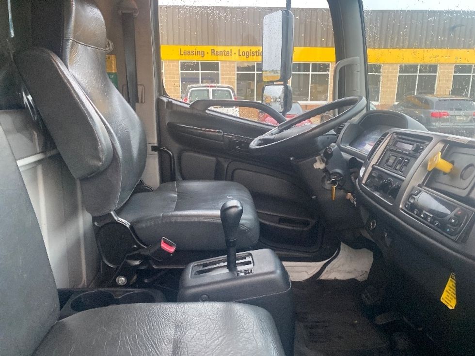 Refrigerated Truck-Light and Medium Duty Trucks-Hino-2018-338-Spartanburg-SC-352,171\n\t\tmiles-$ 20,250 - Image 22