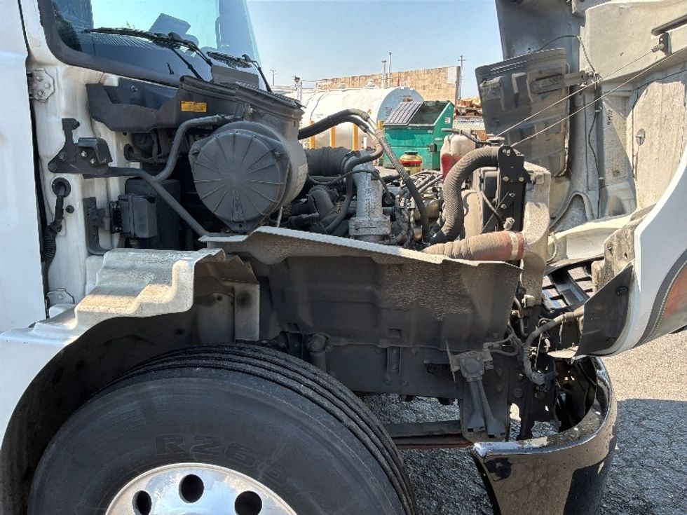 Refrigerated Truck-Light and Medium Duty Trucks-Hino-2018-338-Tacoma-WA-114,333\n\t\tmiles-$ 53,500 - Image 23
