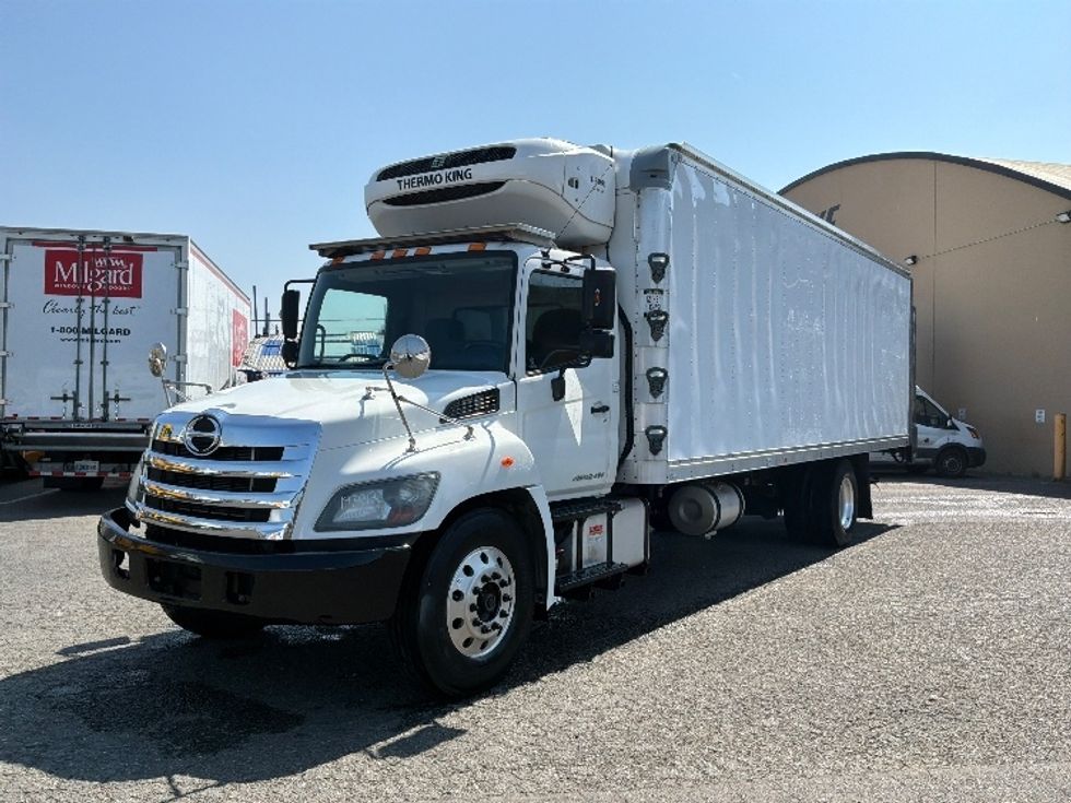 Refrigerated Truck-Light and Medium Duty Trucks-Hino-2018-338-Tacoma-WA-114,333\n\t\tmiles-$ 53,500 - Image 3