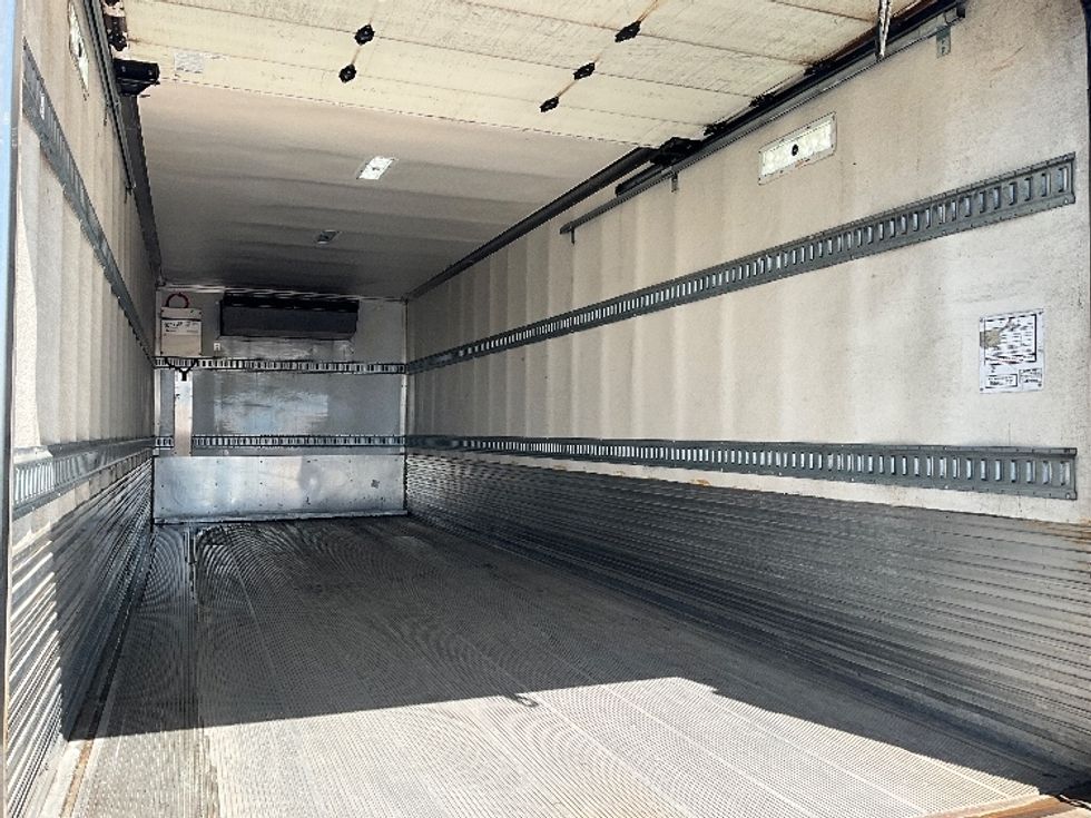 Refrigerated Truck-Light and Medium Duty Trucks-Hino-2018-338-Tacoma-WA-128,858\n\t\tmiles-$ 47,750 - Image 12