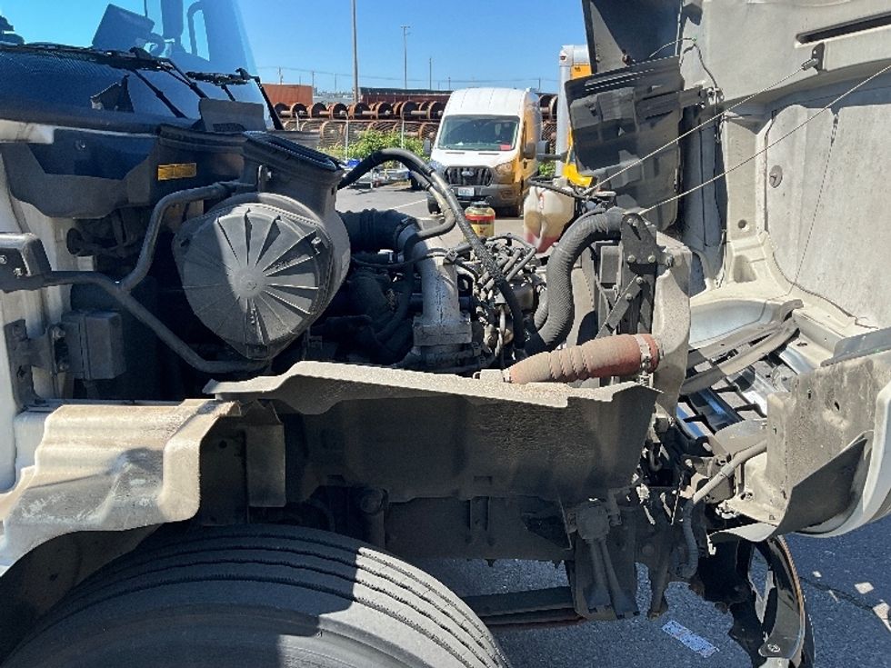 Refrigerated Truck-Light and Medium Duty Trucks-Hino-2018-338-Tacoma-WA-128,858\n\t\tmiles-$ 47,750 - Image 23