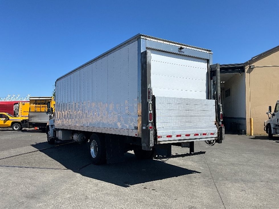Refrigerated Truck-Light and Medium Duty Trucks-Hino-2018-338-Tacoma-WA-128,858\n\t\tmiles-$ 47,750 - Image 6