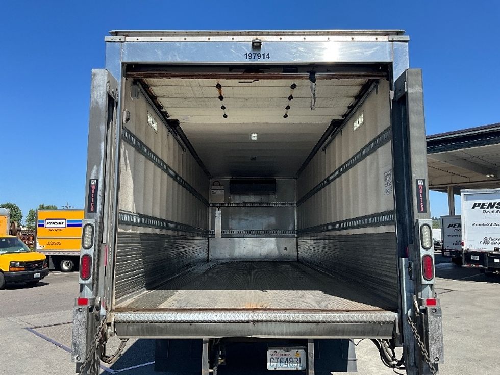 Refrigerated Truck-Light and Medium Duty Trucks-Hino-2018-338-Tacoma-WA-128,858\n\t\tmiles-$ 47,750 - Image 8