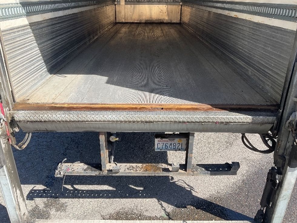 Refrigerated Truck-Light and Medium Duty Trucks-Hino-2018-338-Tacoma-WA-134,706\n\t\tmiles-$ 50,250 - Image 10