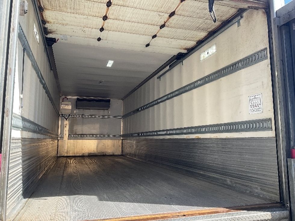 Refrigerated Truck-Light and Medium Duty Trucks-Hino-2018-338-Tacoma-WA-134,706\n\t\tmiles-$ 50,250 - Image 12
