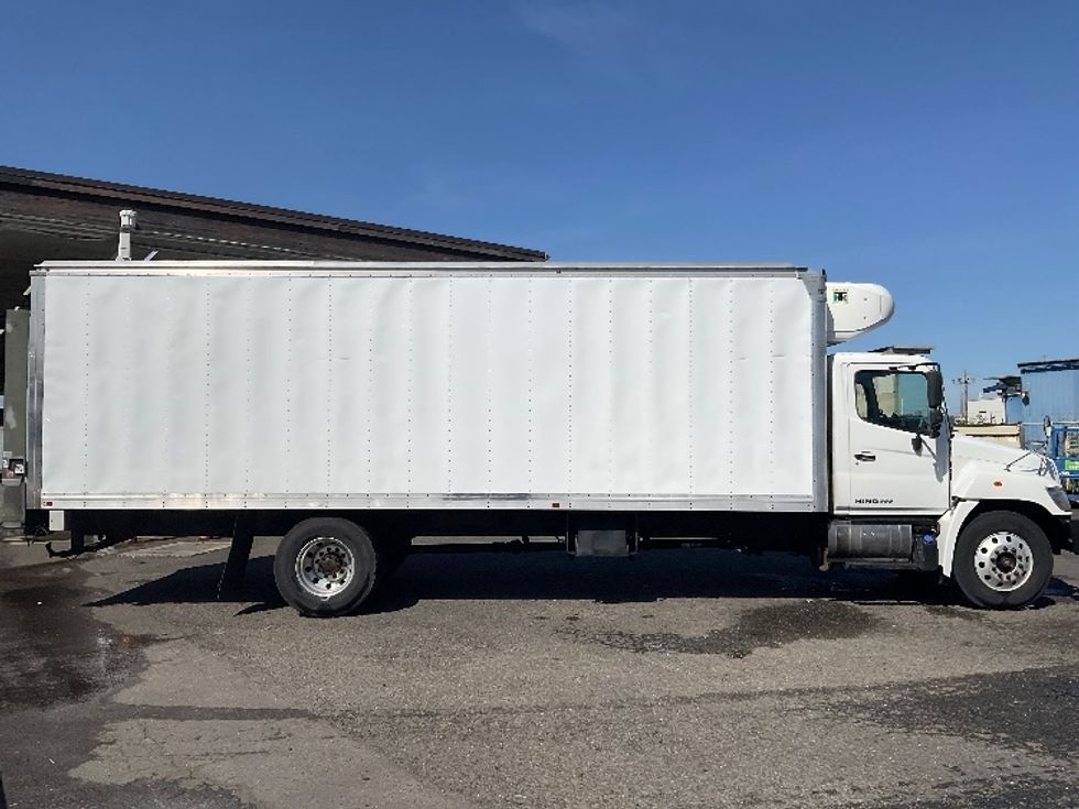 Refrigerated Truck-Light and Medium Duty Trucks-Hino-2018-338-Tacoma-WA-134,706\n\t\tmiles-$ 50,250 - Image 15
