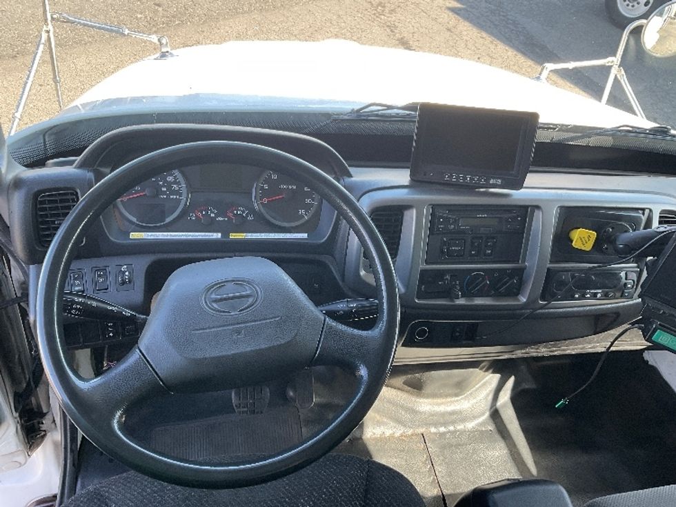Refrigerated Truck-Light and Medium Duty Trucks-Hino-2018-338-Tacoma-WA-134,706\n\t\tmiles-$ 50,250 - Image 18