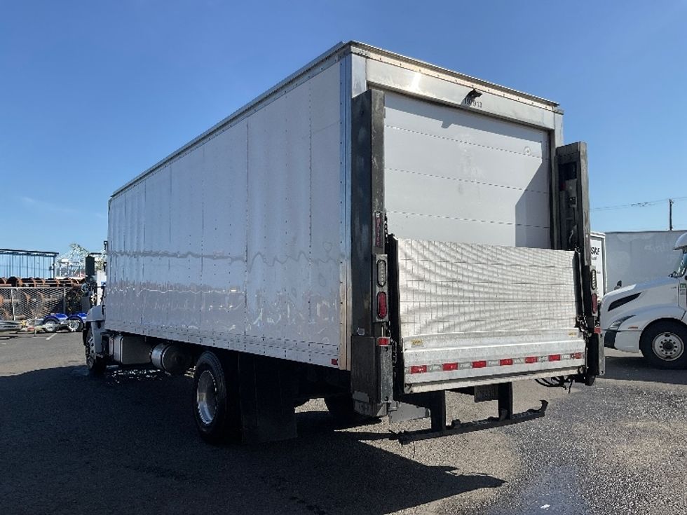 Refrigerated Truck-Light and Medium Duty Trucks-Hino-2018-338-Tacoma-WA-134,706\n\t\tmiles-$ 50,250 - Image 6