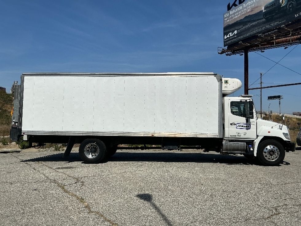 Refrigerated Truck-Light and Medium Duty Trucks-Hino-2018-338-Torrance-CA-127,770\n\t\tmiles-$ 51,250 - Image 15