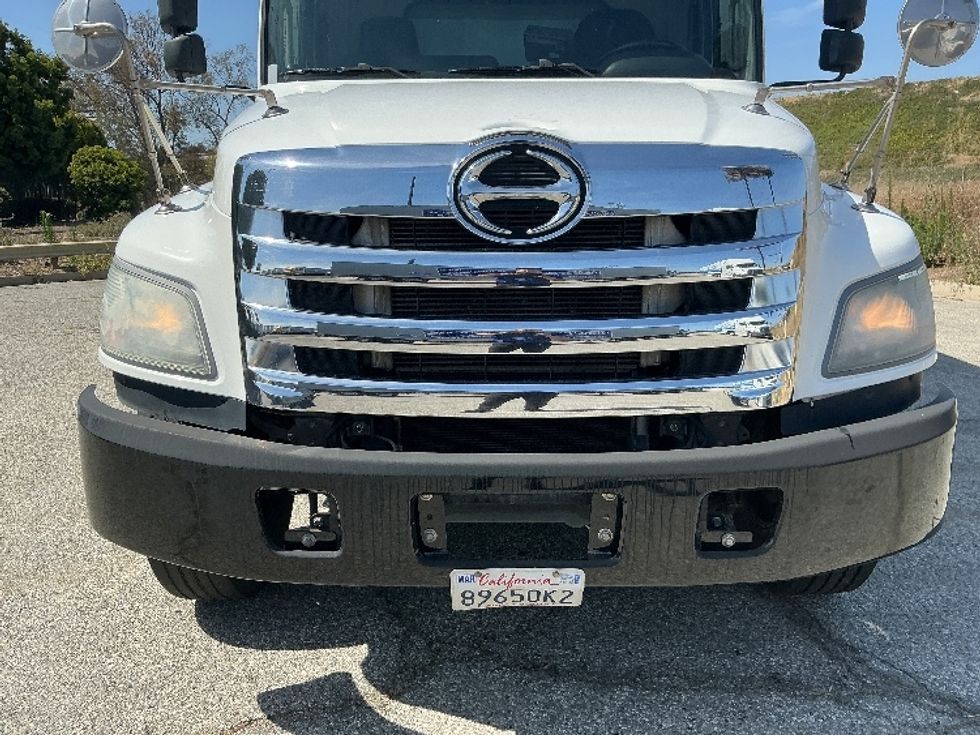 Refrigerated Truck-Light and Medium Duty Trucks-Hino-2018-338-Torrance-CA-127,770\n\t\tmiles-$ 51,250 - Image 28