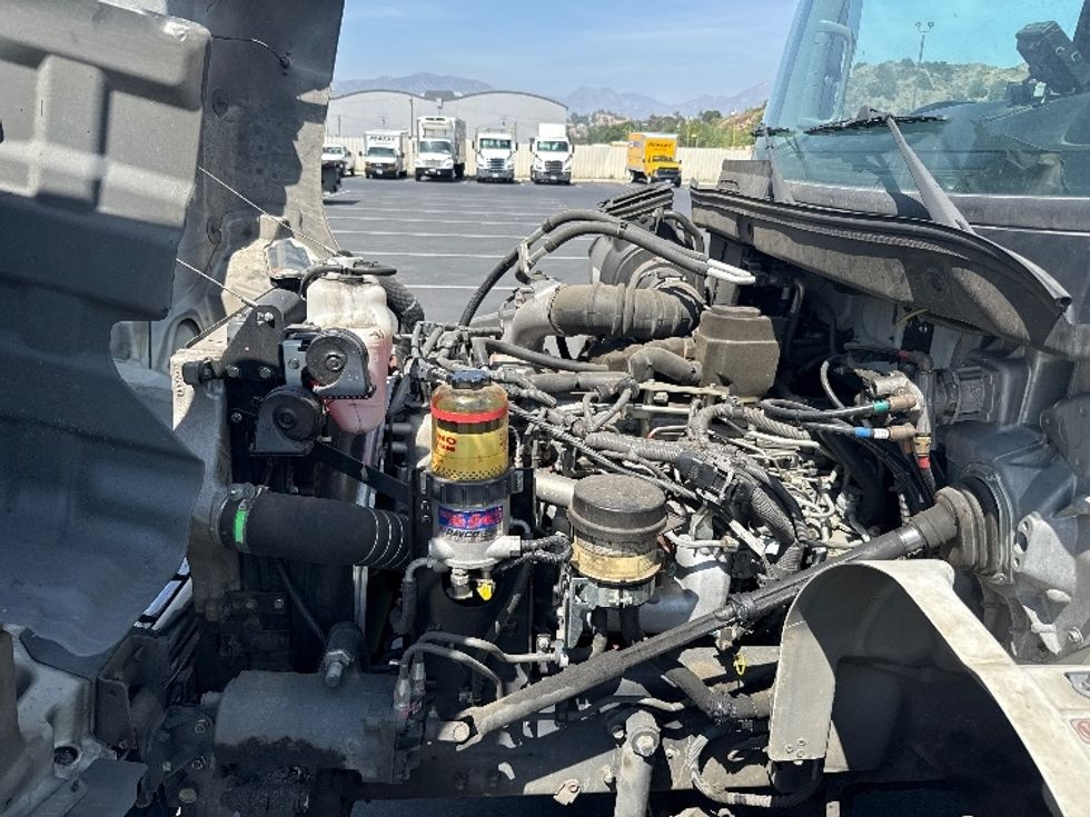 Refrigerated Truck-Light and Medium Duty Trucks-Hino-2018-338-Torrance-CA-128,632\n\t\tmiles-$ 51,500 - Image 23