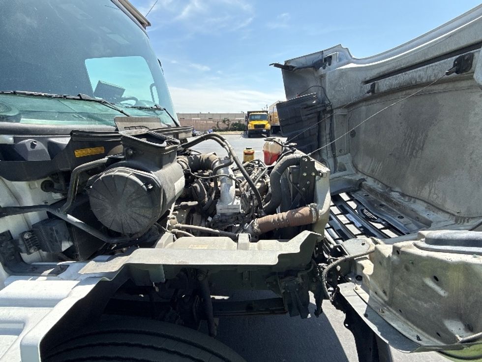 Refrigerated Truck-Light and Medium Duty Trucks-Hino-2018-338-Torrance-CA-128,632\n\t\tmiles-$ 51,500 - Image 24