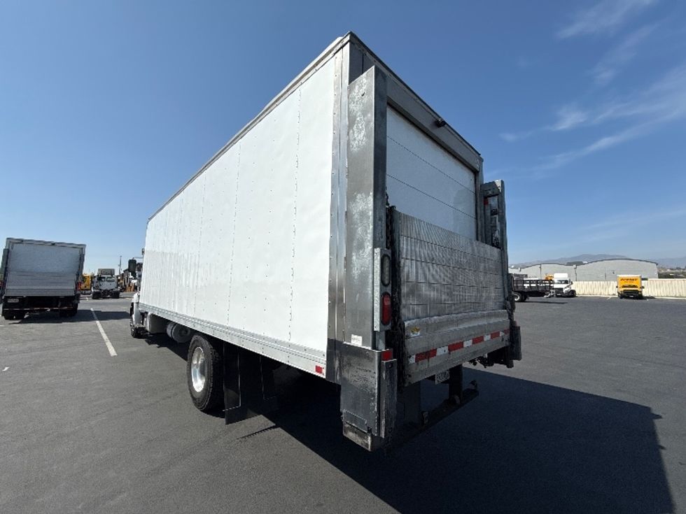 Refrigerated Truck-Light and Medium Duty Trucks-Hino-2018-338-Torrance-CA-128,632\n\t\tmiles-$ 51,500 - Image 6