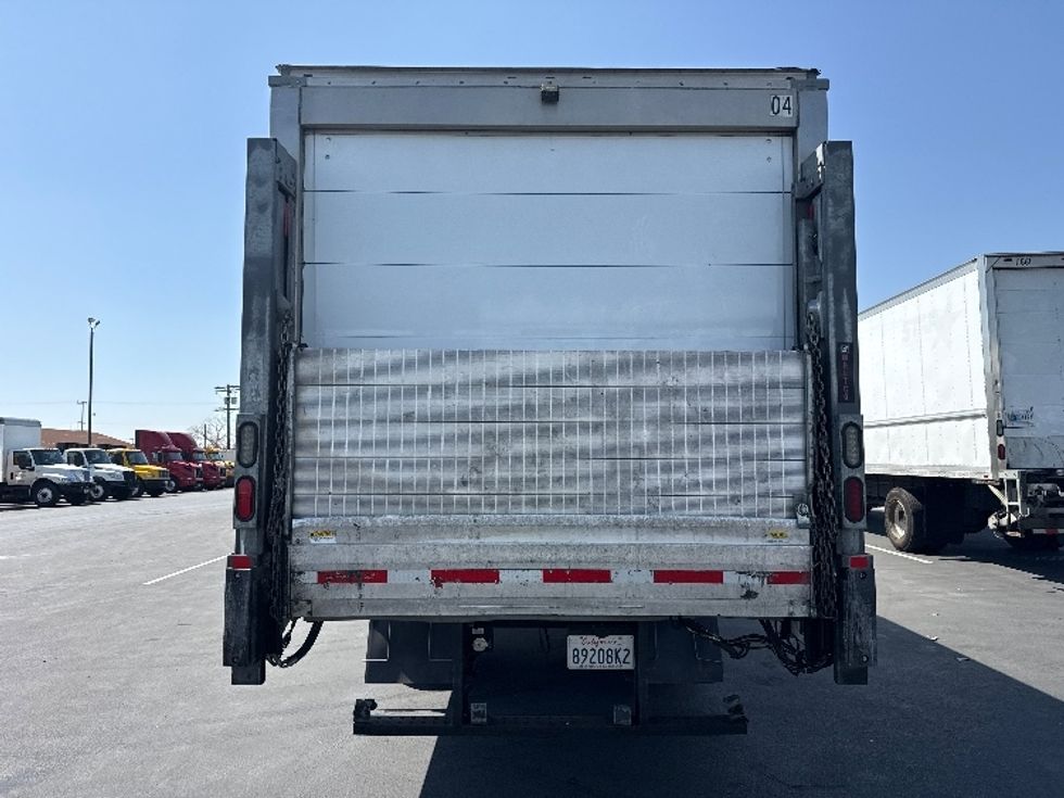 Refrigerated Truck-Light and Medium Duty Trucks-Hino-2018-338-Torrance-CA-128,632\n\t\tmiles-$ 51,500 - Image 7