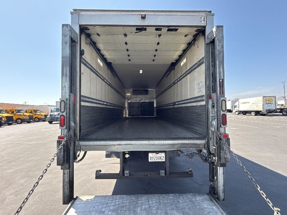 Refrigerated Truck-Light and Medium Duty Trucks-Hino-2018-338-Torrance-CA-128,632\n\t\tmiles-$ 51,500 - Image 8