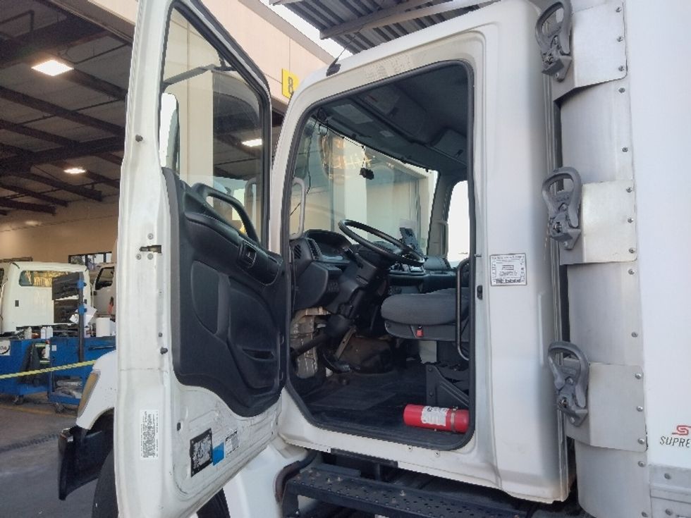 Refrigerated Truck-Light and Medium Duty Trucks-Hino-2018-338-Torrance-CA-159,873\n\t\tmiles-$ 52,000 - Image 16