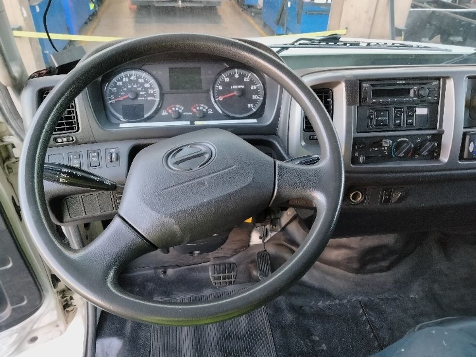 Refrigerated Truck-Light and Medium Duty Trucks-Hino-2018-338-Torrance-CA-159,873\n\t\tmiles-$ 52,000 - Image 18