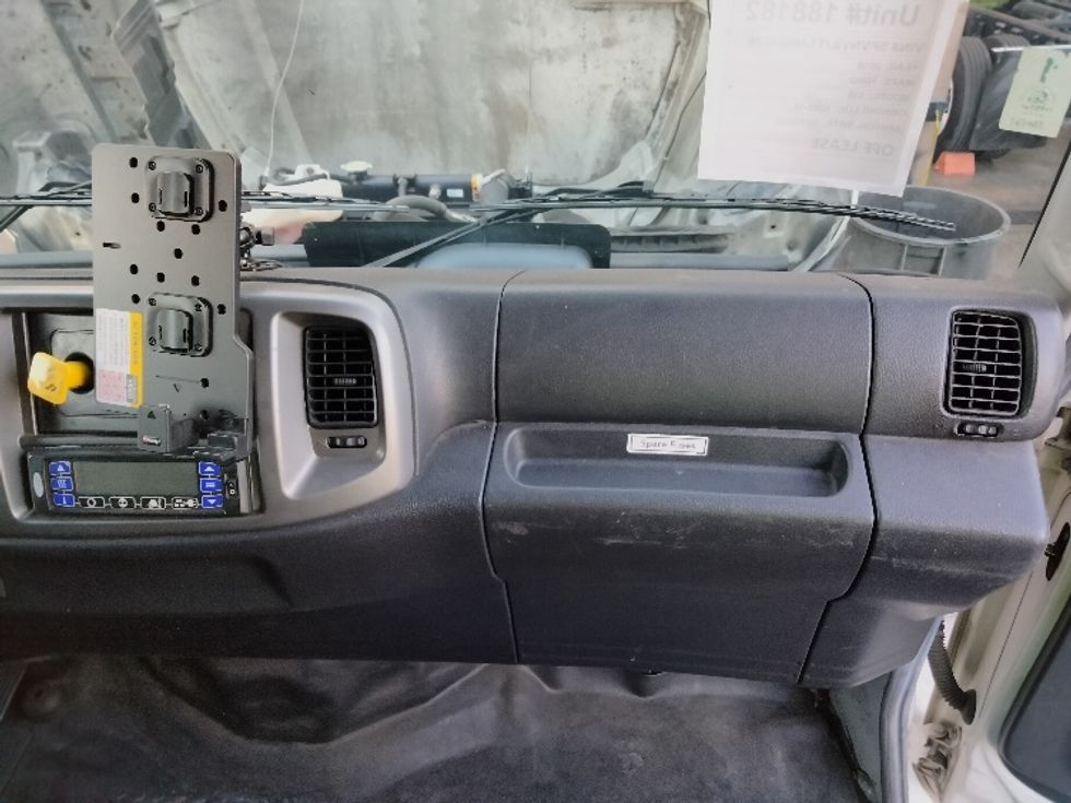 Refrigerated Truck-Light and Medium Duty Trucks-Hino-2018-338-Torrance-CA-159,873\n\t\tmiles-$ 52,000 - Image 21