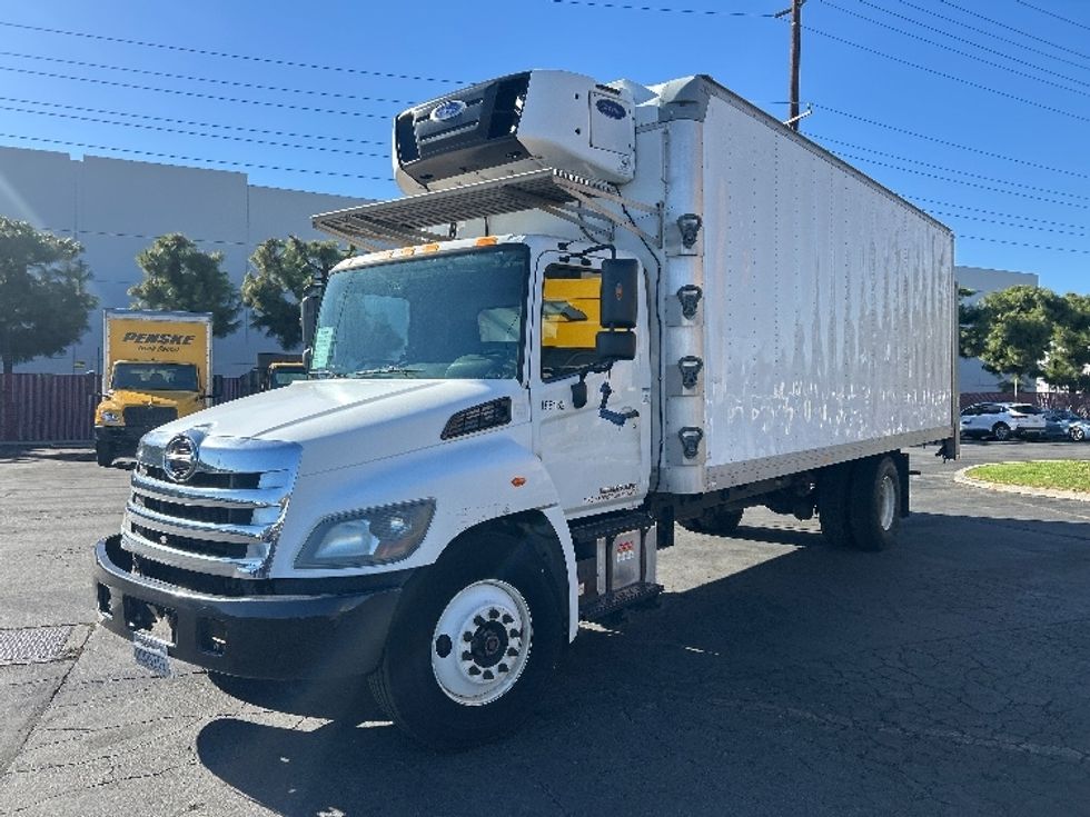 Refrigerated Truck-Light and Medium Duty Trucks-Hino-2018-338-Torrance-CA-159,873\n\t\tmiles-$ 52,000 - Image 3