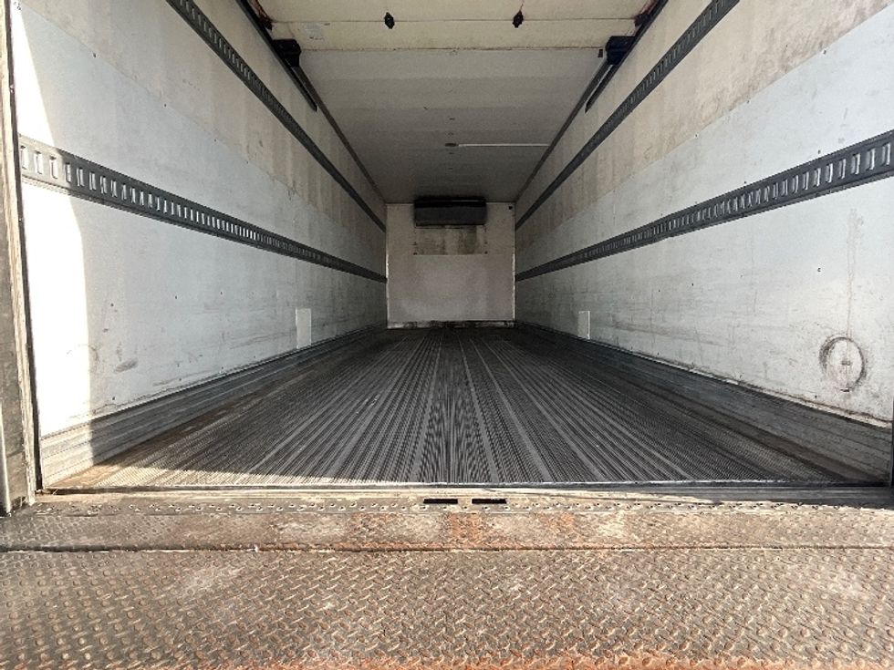 Refrigerated Truck-Light and Medium Duty Trucks-Hino-2018-338-Torrance-CA-274,742\n\t\tmiles-$ 33,000 - Image 10