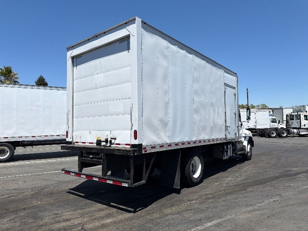 Refrigerated Truck-Light and Medium Duty Trucks-Hino-2018-338-West Sacramento-CA-166,200\n\t\tmiles-$ 32,250 - Image 12